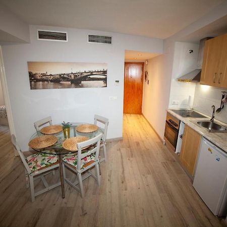 Apartamento Fedelena Sevilla Buitenkant foto