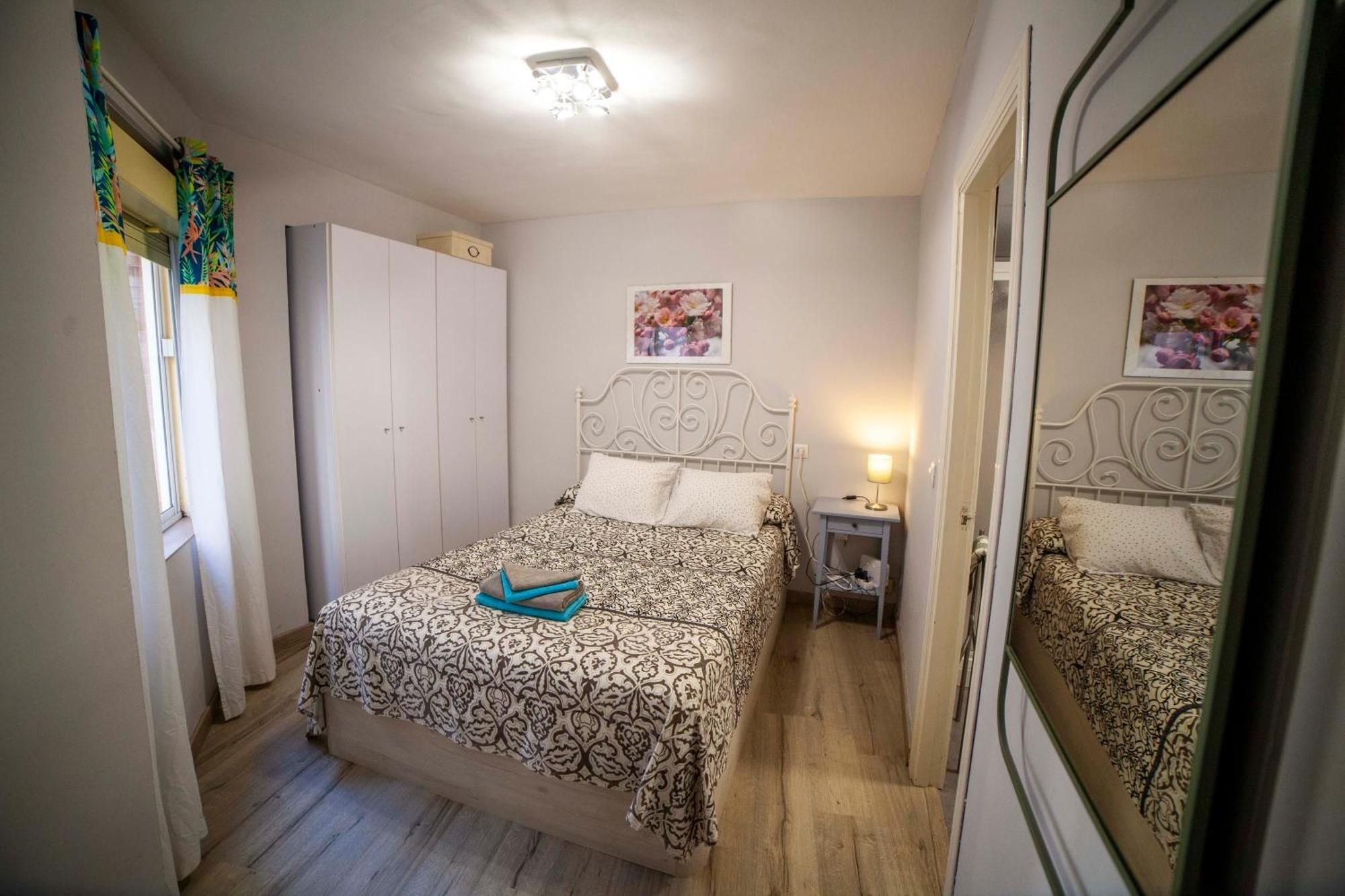 Apartamento Fedelena Sevilla Buitenkant foto